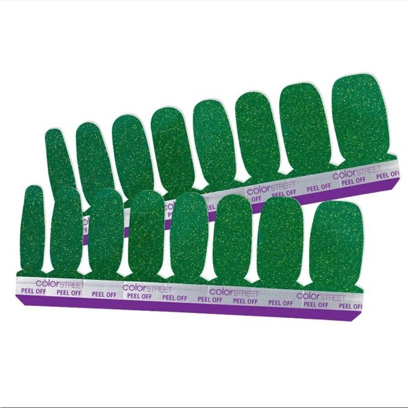 *Retired* Color Street: Queen of Green | St. Patrick’s Day Gold Glitter Holiday - Picture 12 of 12